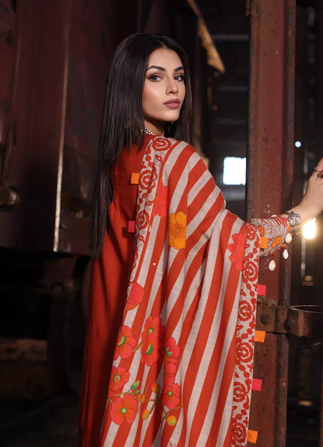 Charizma - C Print Printed Kahaddar - CPW4-08