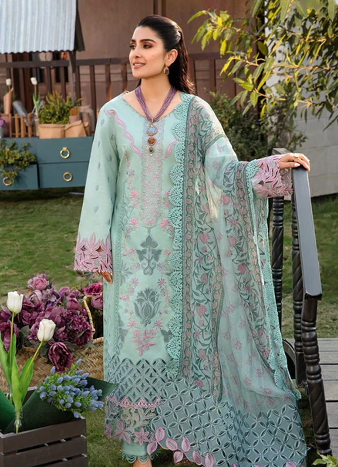 Rang Rasiya  Amyra